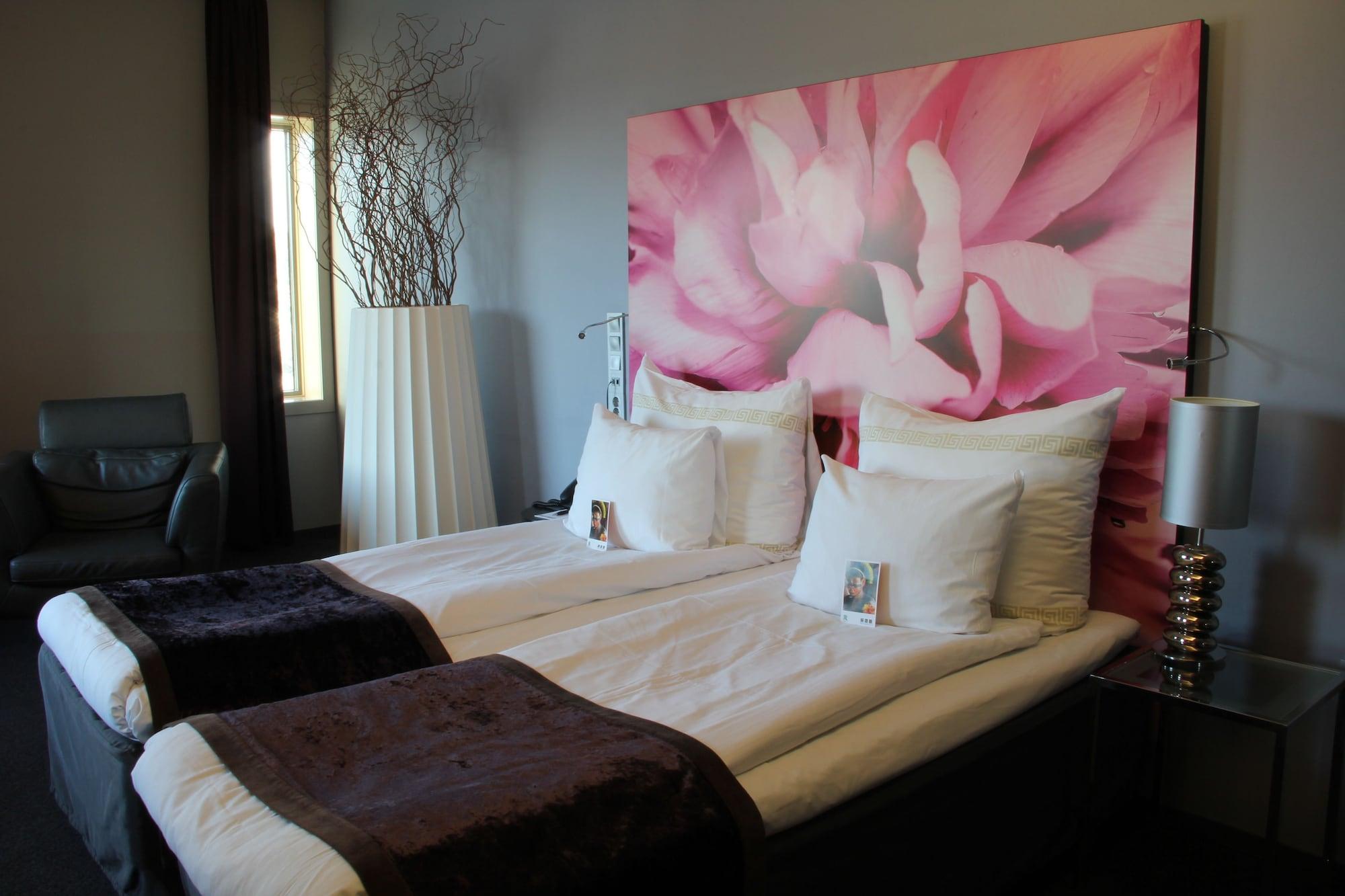 Clarion Hotel Bergen Airport Екстериор снимка